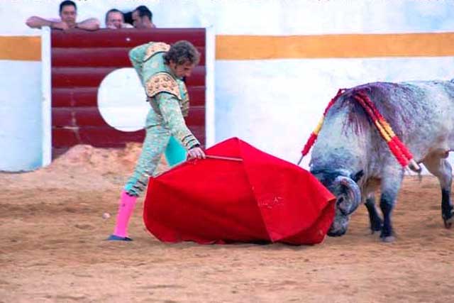 Con el bonito ensabanado que cerró el festejo.