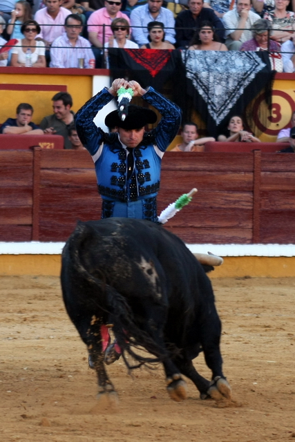 Sánchez Araujo ejecutando un par. (FOTO: Gallardo)