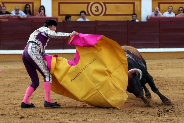 Joselito Gutiérrez excelente en la brega. (FOTO: Gallardo)