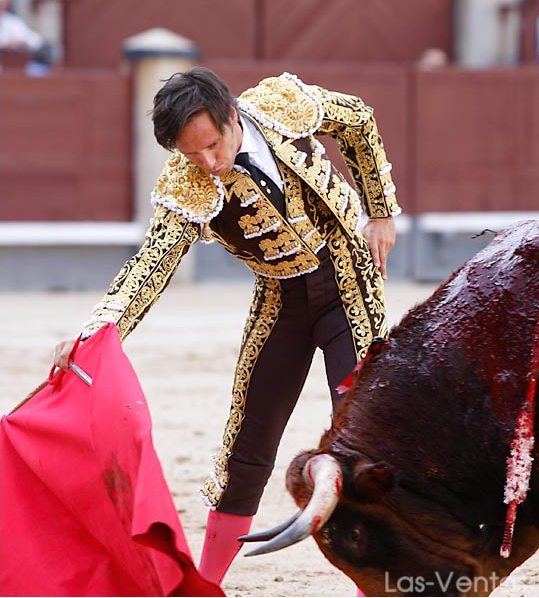 Había que plantarle batalla y estar muy firme. (FOTO:Juan Pelegrín/Las-Ventas.com)