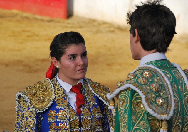 Alberto tuvo un bonito gesto al brindar a su compañera María del Mar que reaparecía.