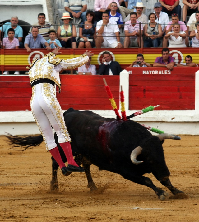 En banderillas armó un lío en cada toro.