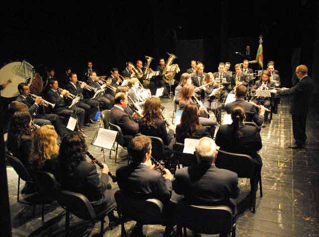 Armonía hasta en la disposición de los músicos. (FOTO:Fco. Javier Campos)