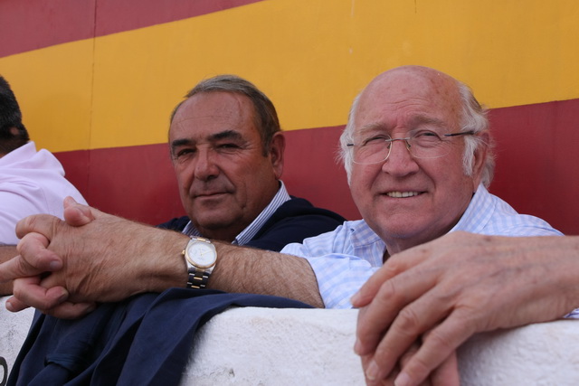 Dos grandes ganaderos: Pepe Morgado de Villalobillos y Antonio Muñoz.