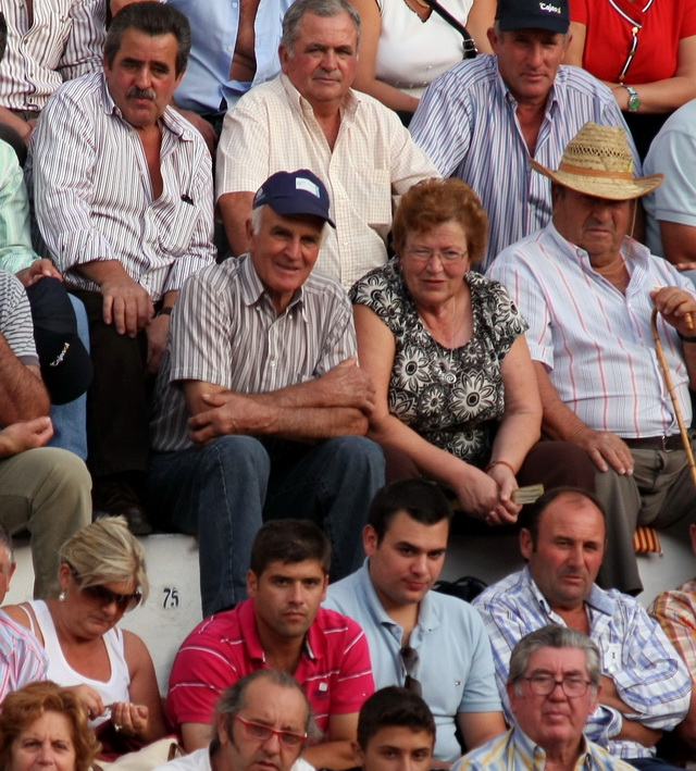 Francisco y Julia, tíos de nuestro fotógrafo.