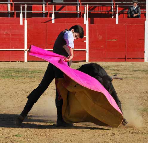 Garrido gustándose en la media de remate.