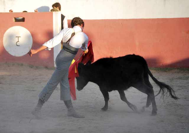 Inicio de un pase de pecho.