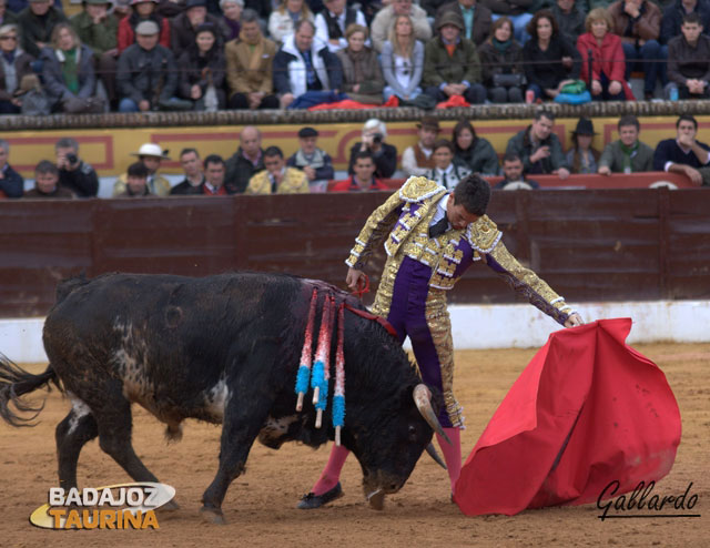 Toreo de yema de dedos, suave y lenta...