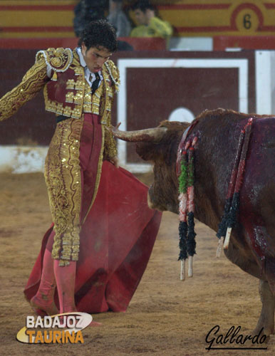 Desplante de rabia ante el parado novillo de Píriz