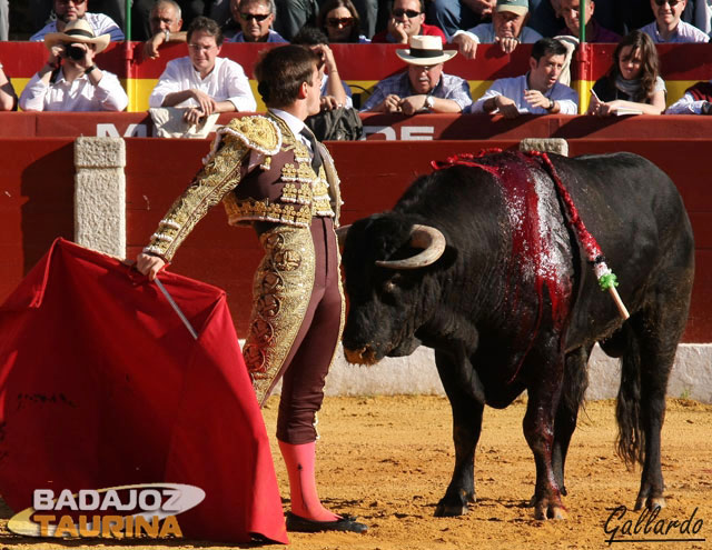 El Juli lo intentó todo en sus dos faenas. (FOTO: Gallardo)