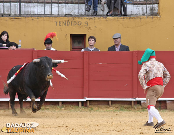 Citando para la primera pega.