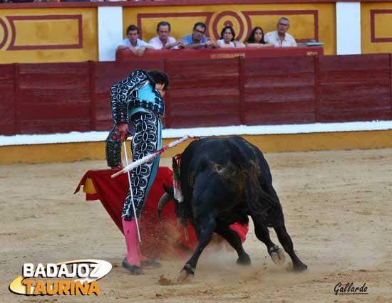 Una faena cimentada en la mano de los triunfos.