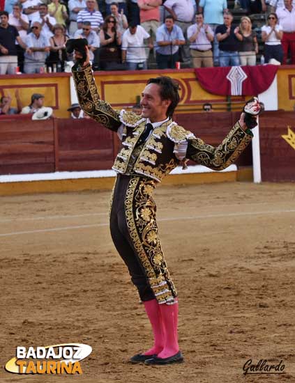 Javier Solís gran triunfador de la feria de Badajoz. (FOTO: Gallardo)