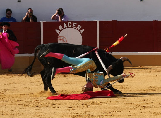 Se llevó una voltereta que pudo ser trágica.