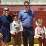Los niños con sus trofeos. (FOTO:J.A. Cantero)