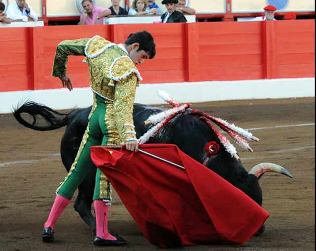 Talavante en Santander. (FOTO:Paco Ramírez/mundotoro.com)