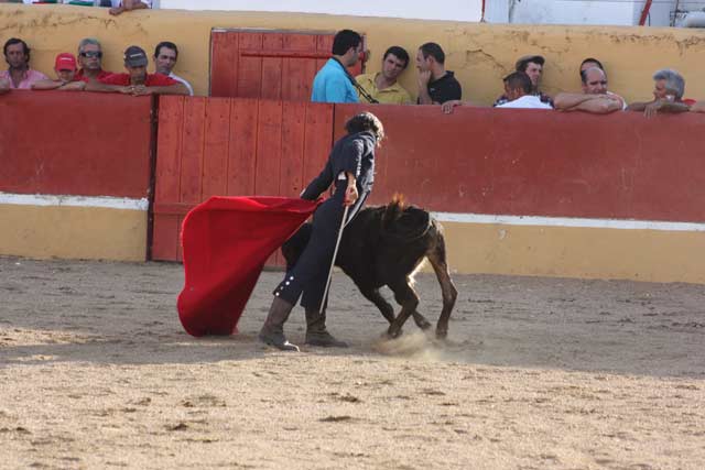 Por el lado izquierdo cimentó su faena.