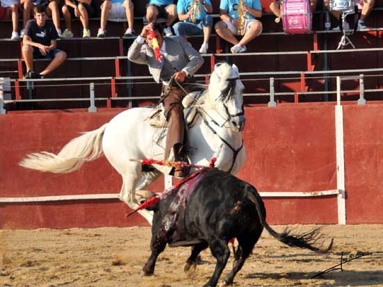 Banderilla de Pablo Ramos.