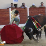 Oliva por el derecho con su primero. (FOTO:Gallardo)