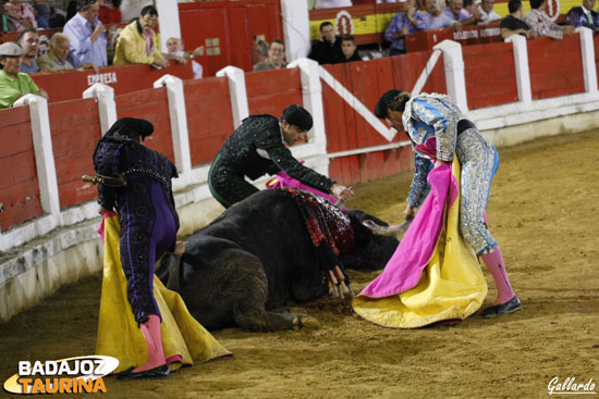 Un espectáculo lastimero y lamentable.