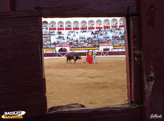 Asomado al quicio...