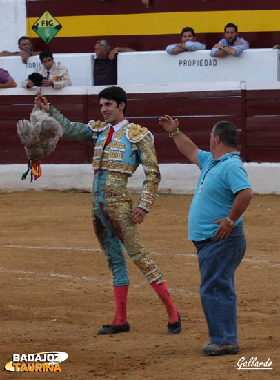 Alberto con su torero.