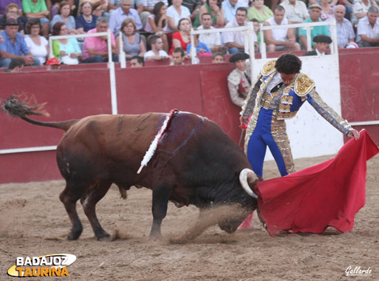 Con la yema de los dedos. (FOTO:Gallardo)