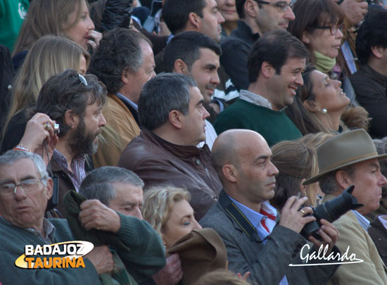 José Mª Martínez, honrando la memoria del gran Pepeílllo.