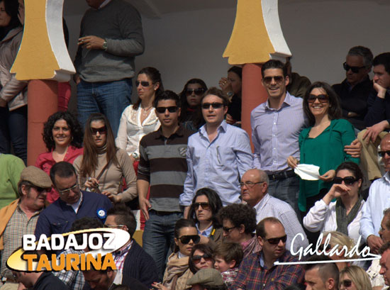 Los preparadores físicos de Ferrera, entre otros toreros.