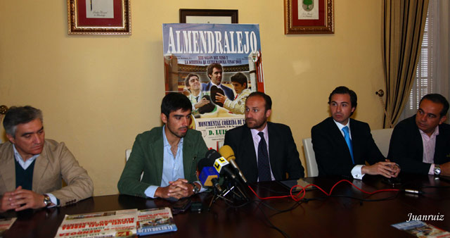 Perera durante la presentación del cartel de la VINAC. (FOTO: Juan Ruiz)