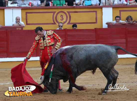 Componiendo la figura con 'Esculpido' (FOTO:Gallardo)