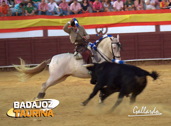 Andrés Romero con el sobrero.