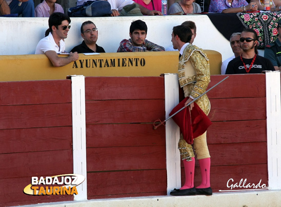 Talavante aún no es alcalde, pero todo se andará...