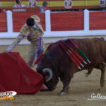 Talavante con su primero. (FOTO: Gallardo)