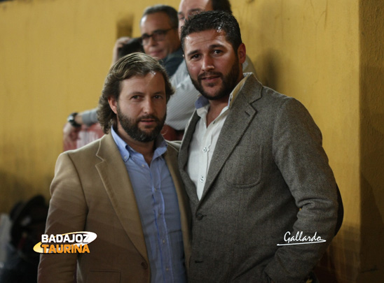 Los empresarios Fernando Caballero y Enrique Luján, con look invernal.