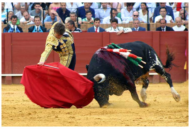 Tomás Angulo con 'Acabado' de Guardiola. (FOTO: Javier Martínez-sevillataurina.com)