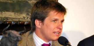 ‘El Juli’ se fractura el cúbito y el radio en un accidente cerca de Trujillanos