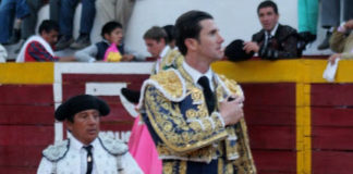 Lancho corta una oreja en la primera de Jesús