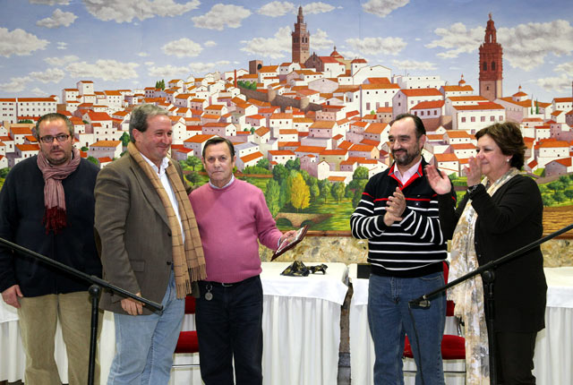 Durante el acto de homenaje que recibió por parte de la Diputación el 26 de enero pasado. (FOTO: CEDIDA)