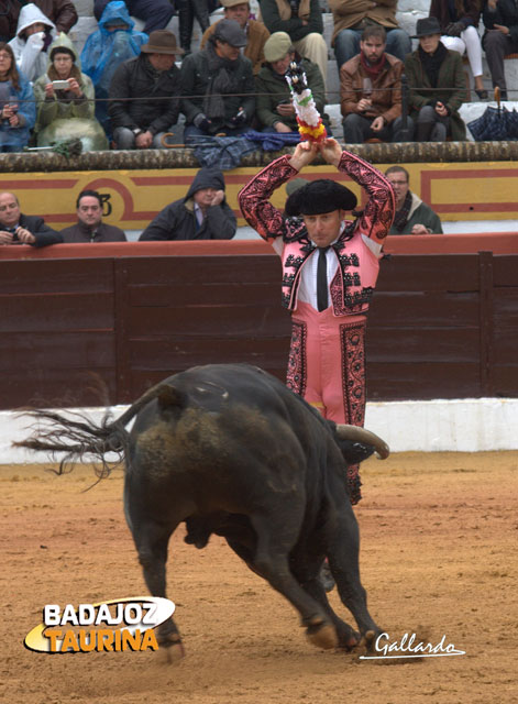 Cuadrando en la cara.