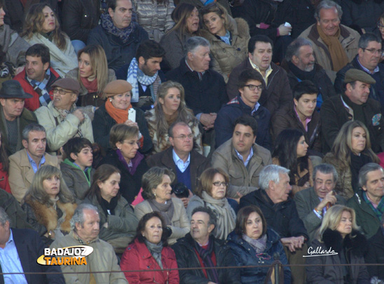 El presidente extremeño José A. Monago y el alcalde de Olivenza.