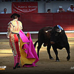 ‘El Juli’ rematando un quite. (FOTO: Gallardo)