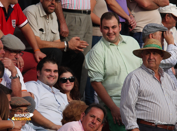 Los hermanos Lozano, al frente de la mejor cristalería de Zafra.