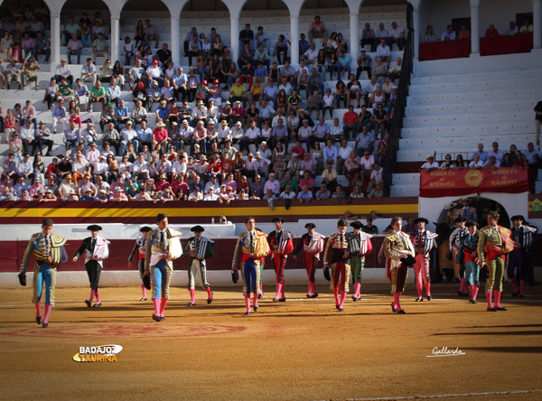 Seis toreros para seis sueños