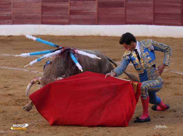 Silva doblándose en el inicio de faena. (FOTO: Gallardo)