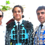 ‘Moliki’ junto a Posada de Maravillas y Fernando González en agosto de 2012