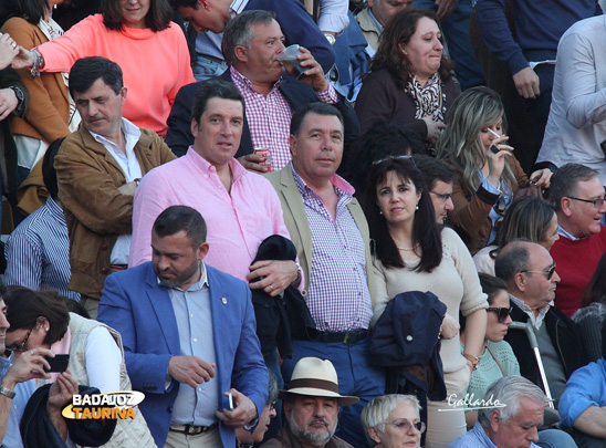 Joaquin García Nogales, con su mujer y un amigo