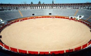 Plaza de Toros de Almendralejo. (FOTO: Paco Campos)