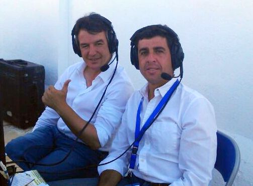 Juan Bazaga y Fernando González, en la retransmisión por Canal Extremadura