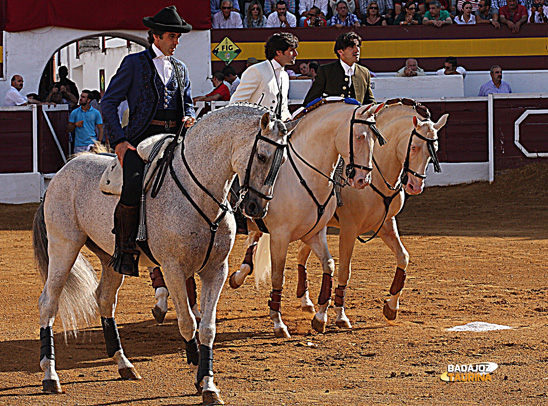 Paseíllo de la segunda de la feria de Zafra